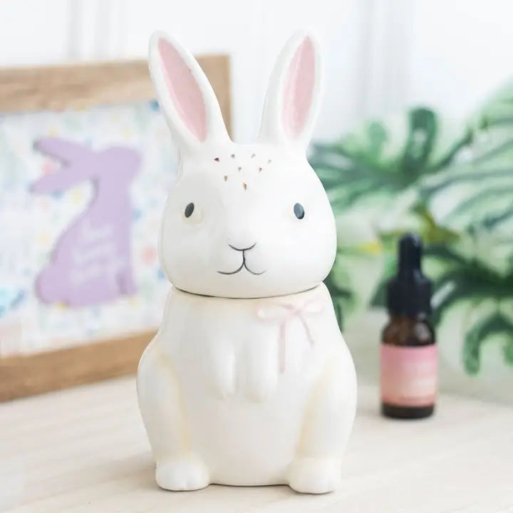 Brûleur d'huile et cire de lapin de Pâques debout