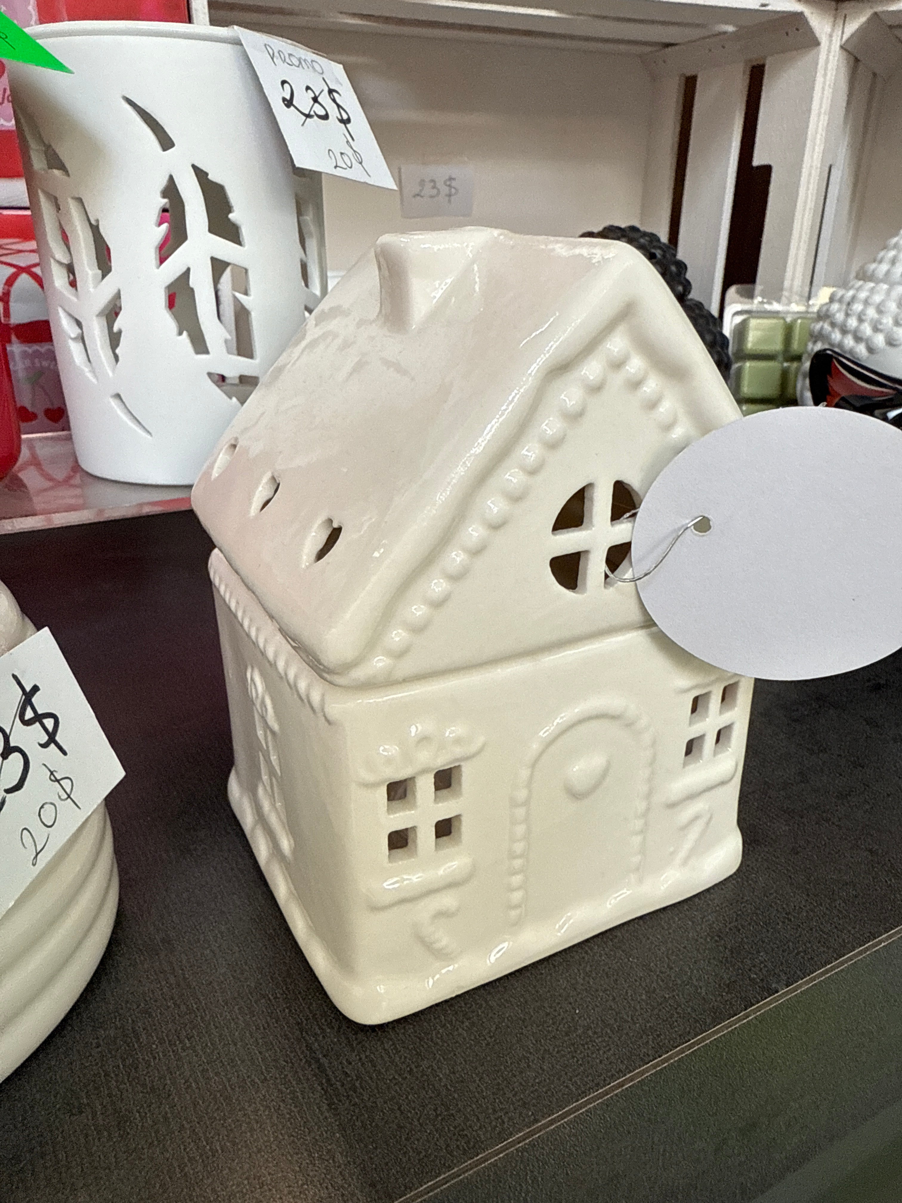 Maison blanche diffuseur pour cire